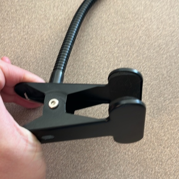 Magnifying desk lamp - Picture 3 of 9